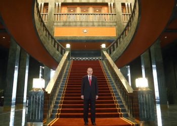 Saray’a mal ve hizmet alımı için ayrılan 1.1 milyar TL’lik bütçe yetmedi!